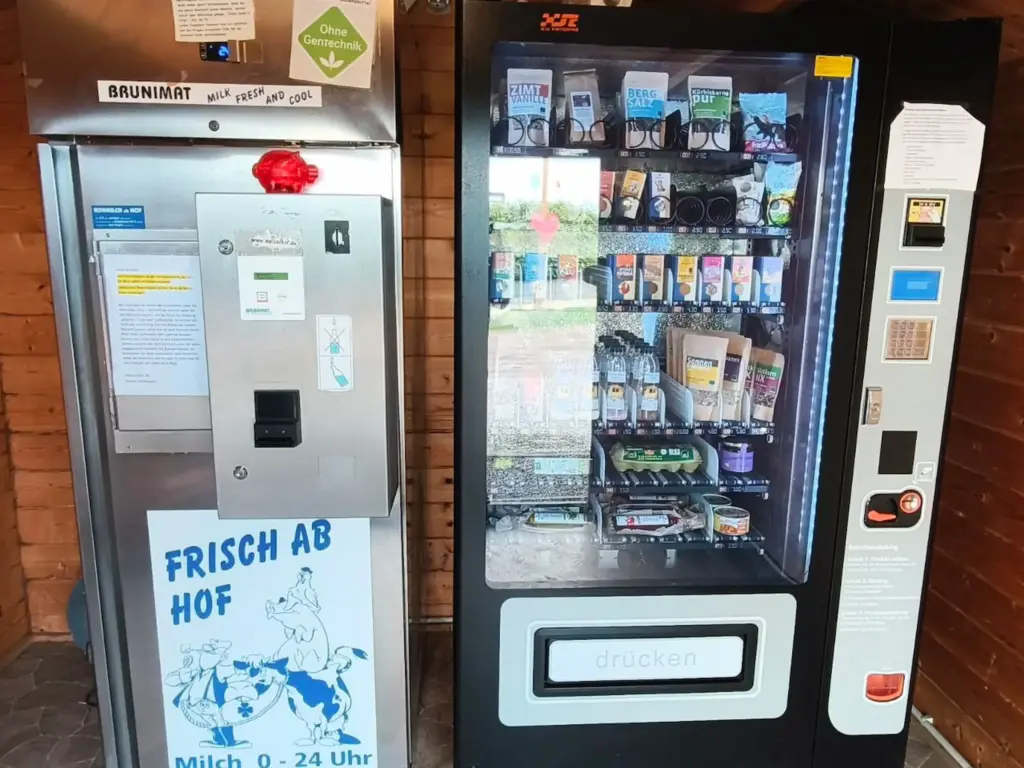 Automat im Hofladen mit regionalen Produkten – 24/7 Einkauf am Matzerhof